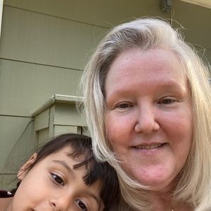 Meet your Posher, Patricia